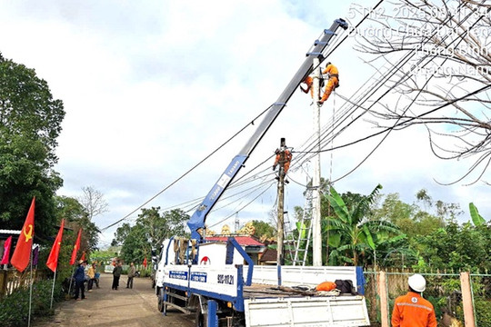 Điện lực Thăng Bình chủ động cung ứng điện đảm bảo cho khách hàng