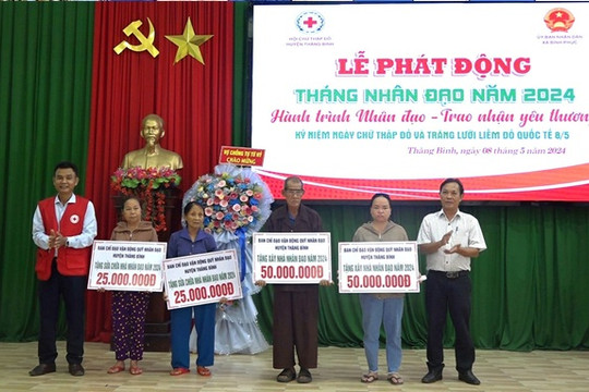 Tháng Nhân đạo 2025 có chủ đề Hành trình nhân đạo - lan tỏa yêu thương.