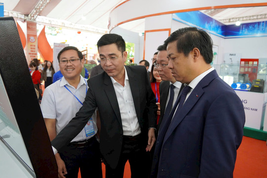 Triển lãm thành tựu khoa học công nghệ Quảng Nam chào mừng 50 năm giải phóng quê hương