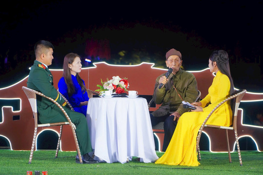 Diễn đàn giao lưu tiếp lửa truyền thống “Đảng là lẽ sống của tôi”