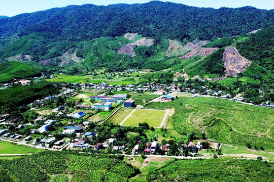 Quy định chính sách hỗ trợ về đất đai đối với đồng bào dân tộc thiểu số sinh sống trên địa bàn tỉnh Quảng Nam