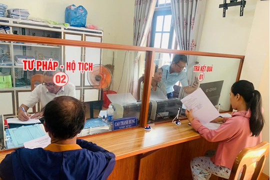 Thăng Bình khen thưởng 7 tập thể, 10 cá nhân thực hiện tốt nhiệm vụ cải cách hành chính năm 2024