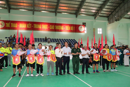 Bộ CHQS tỉnh Quảng Nam khai mạc giải thể thao chào mừng kỷ niệm 80 năm Ngày truyền thống LLVT tỉnh (04/5/1945-04/5/2025)