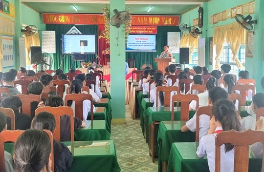 Sở Y tế tập huấn kỹ năng phòng chống bạo lực, giáo dục giới tính cho học sinh THCS huyện Thăng Bình