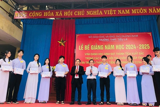 Trường THPT Tiểu La bế giảng năm học 2024-2025