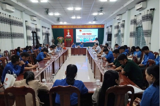 Hội thảo cuốn sách "Lịch sử công tác Đoàn và phong trào thanh thiếu nhi Thăng Bình"