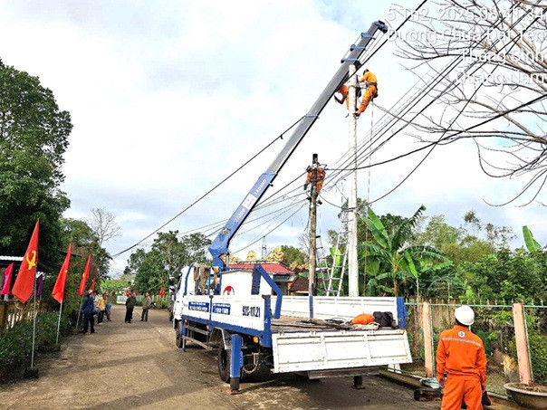 Điện lực Thăng Bình chủ động cung ứng điện đảm bảo cho khách hàng