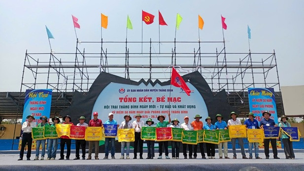 Thăng Bình bế mạc hội trại “Thăng Bình ngày mới – tự hào và khát vọng”