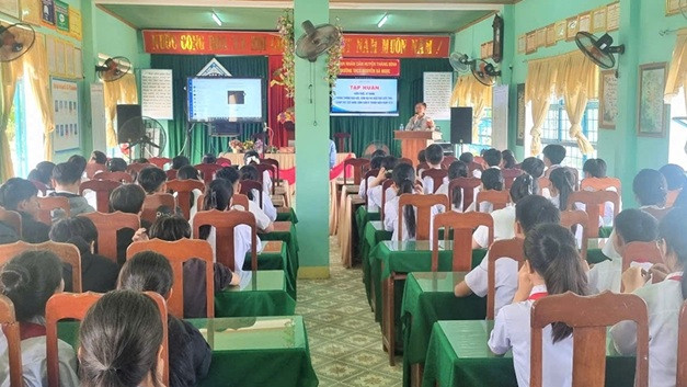 Sở Y tế tập huấn kỹ năng phòng chống bạo lực, giáo dục giới tính cho học sinh THCS huyện Thăng Bình