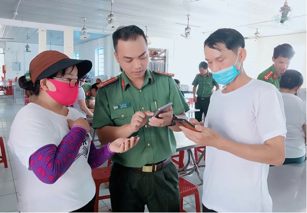 Hướng dẫn góp ý dự thảo sửa đổi, bổ sung Hiến pháp năm 2013 qua ứng dụng VNeID