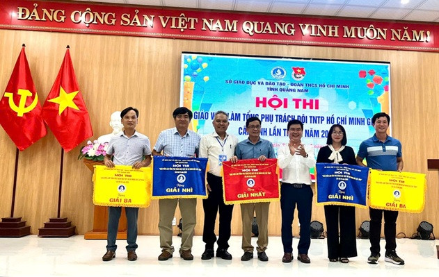 Thăng Bình đạt giải Nhì toàn đoàn tại Hội thi giáo viên làm Tổng phụ trách Đội giỏi cấp tỉnh năm học 2024 - 2025